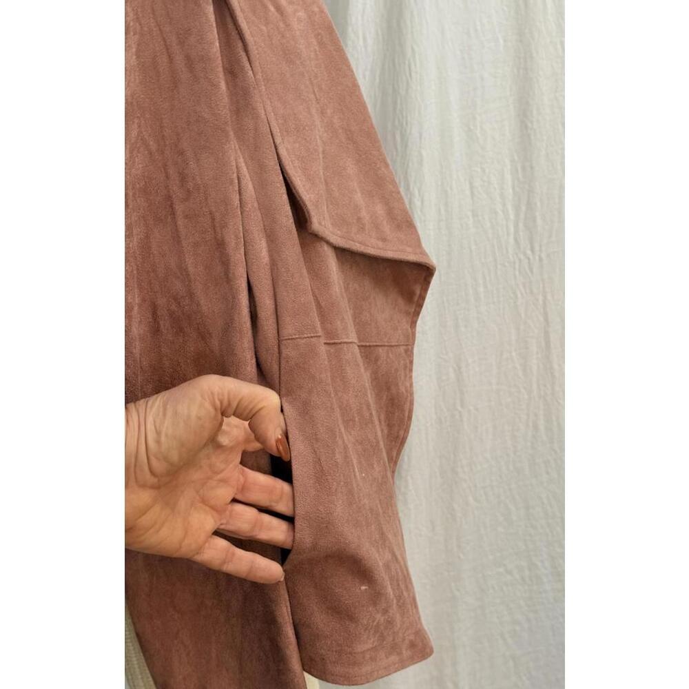 BB Dakota rose taupe faux suede jacket - Picture 3 of 10